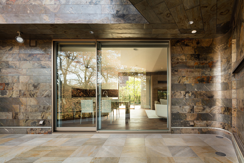 JP-architects-triton-house-osaka-japan-designboom-02