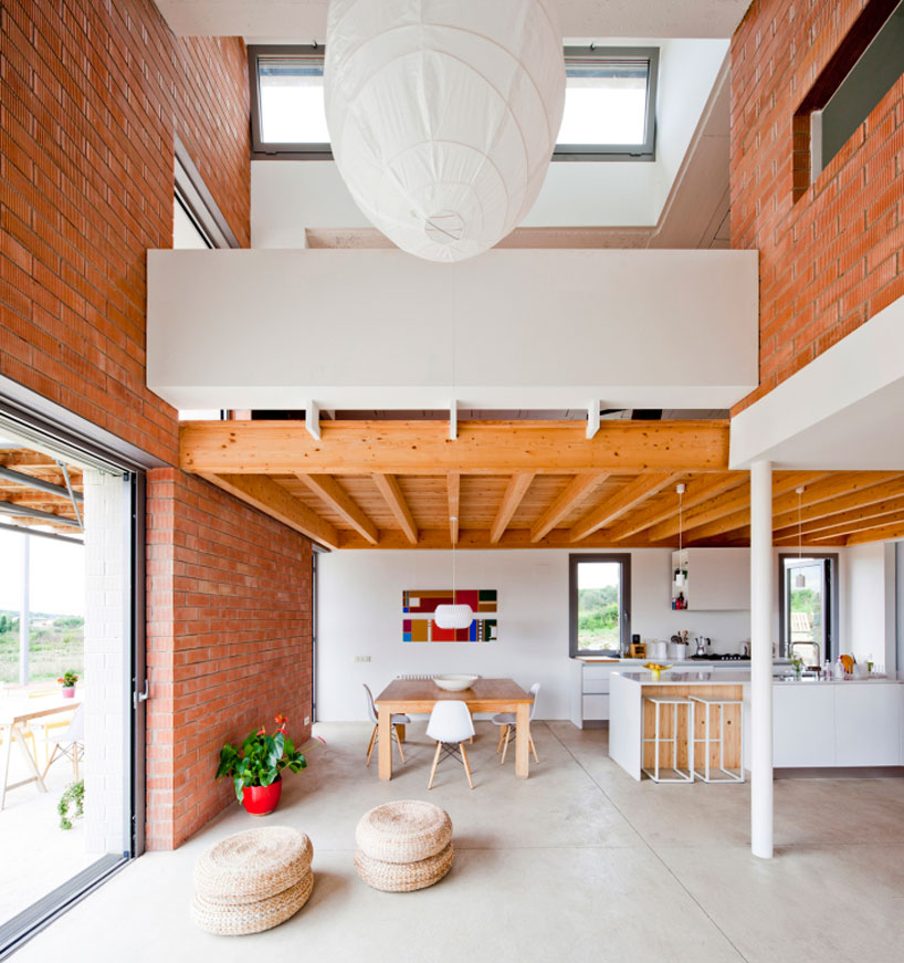 anna eugeni bach designboom