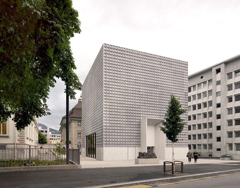 barozzi-veiga-architects-fine-arts-museum-in-chur-switzerland-designboom-02