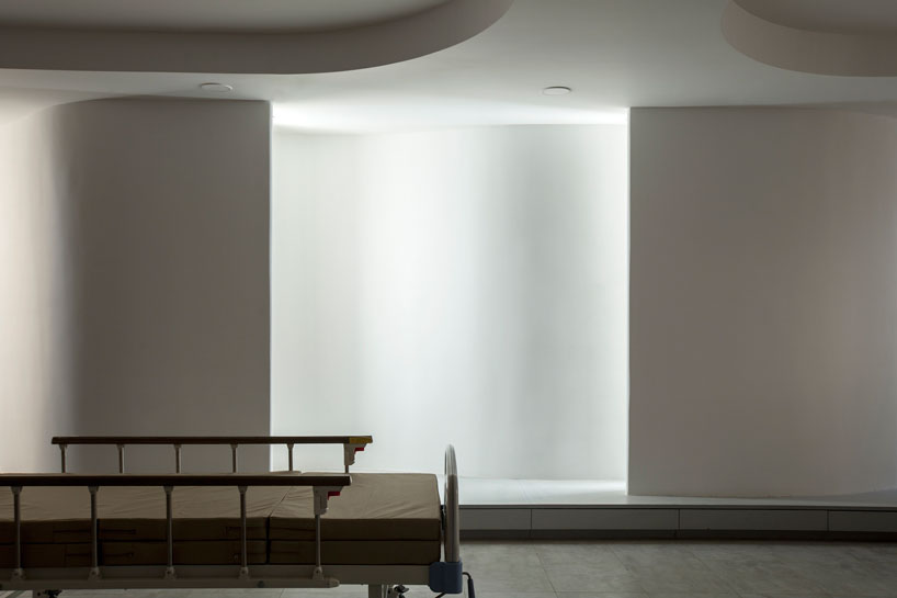 cadence-KMYF-clinic-bangalore-india-designboom-04