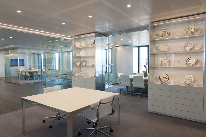 gulfstream-G650ER-aircraft-farnborough-designboom04