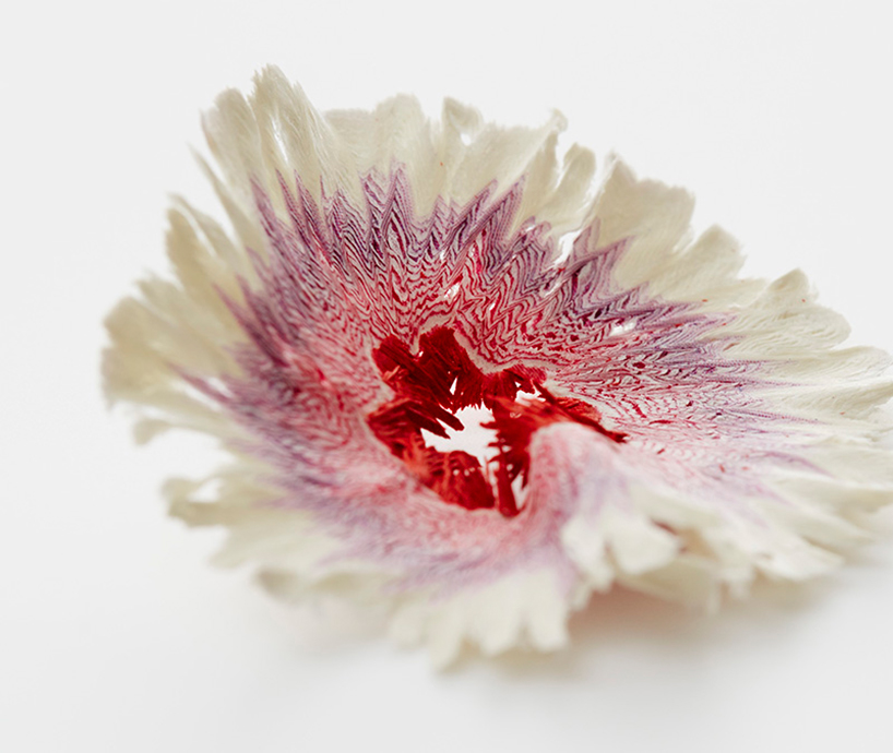 haruka-misawa-paper-flower-pencil-shavings-designboom-02