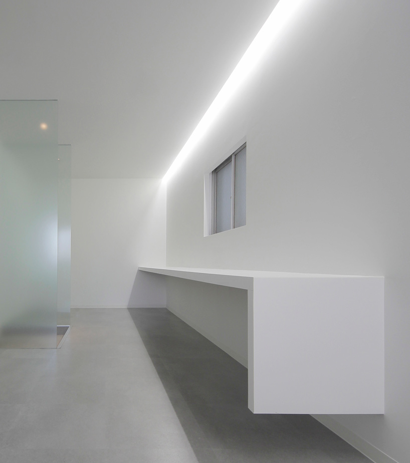 jun-murata-n-strips-japan-designboom-02