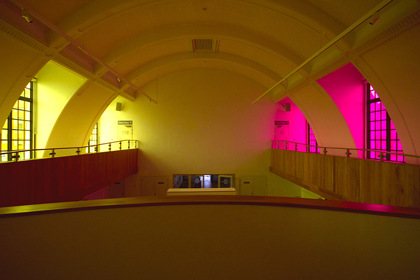 liz-west-solstice-ritual-penarth-pier-pavilion-designboom-01