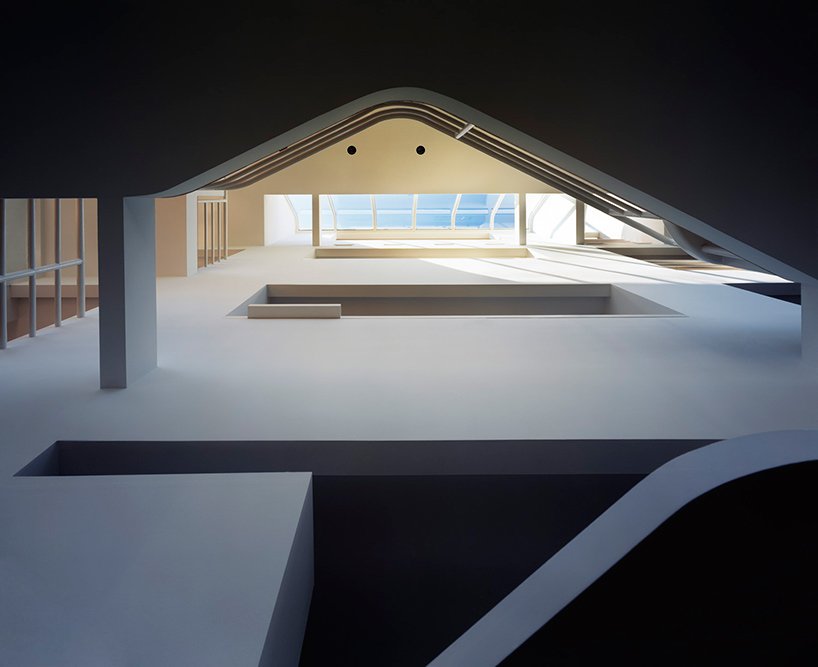 richard meier's douglas house in michigan granted designation