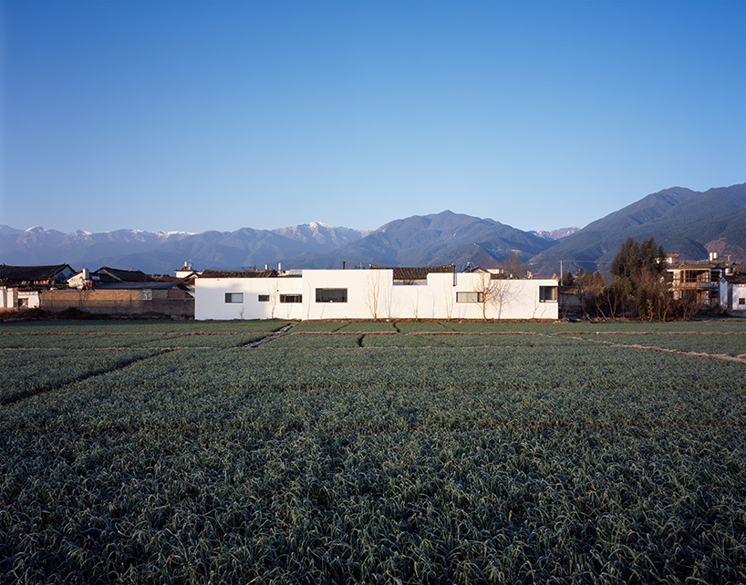 zhaoyang-architects-zhuan-residence-dali-yunnan-china-designboom-02