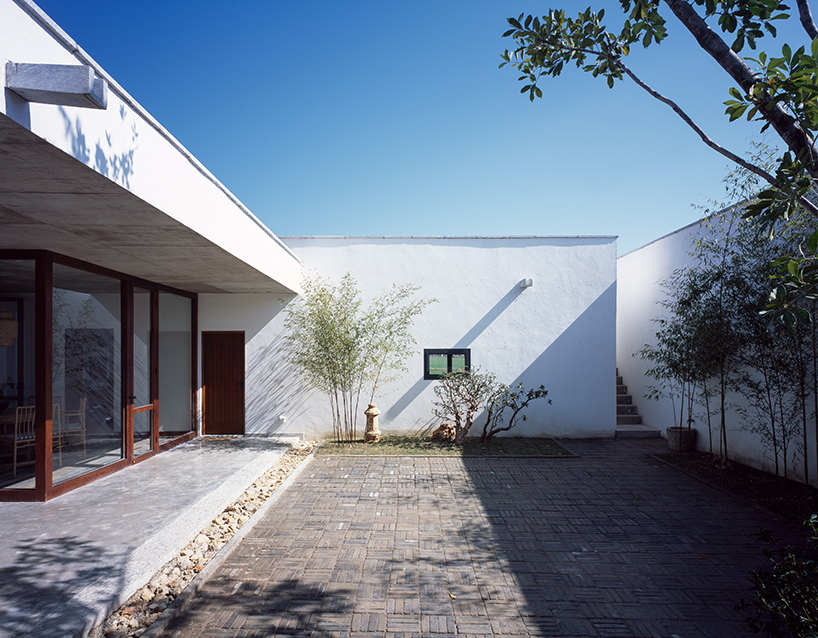 zhaoyang-architects-zhuan-residence-dali-yunnan-china-designboom-02