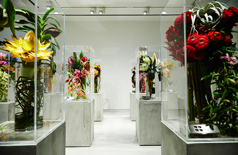 azuma-makoto-drop-time-exhibition-flowers-tokyo-designboom-02