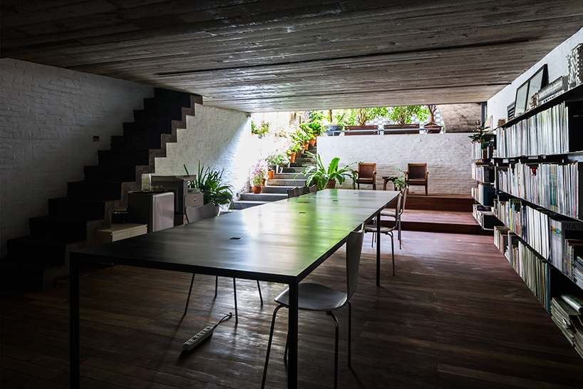 nishizawaarchitects-office-binh-thanh-district-saigon-vietnam-designboom-02