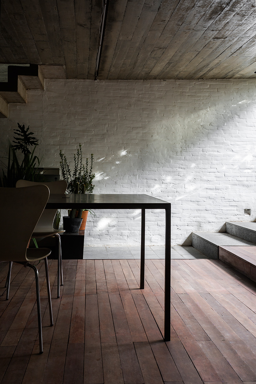 nishizawaarchitects-office-binh-thanh-district-saigon-vietnam-designboom-02