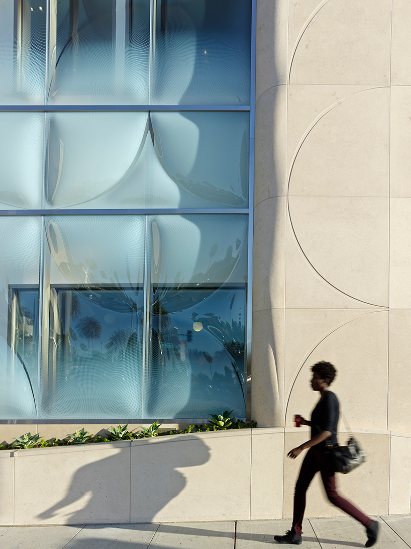 belzberg-architects-gores-group-headquarters-beverly-hills-california-designboom-02