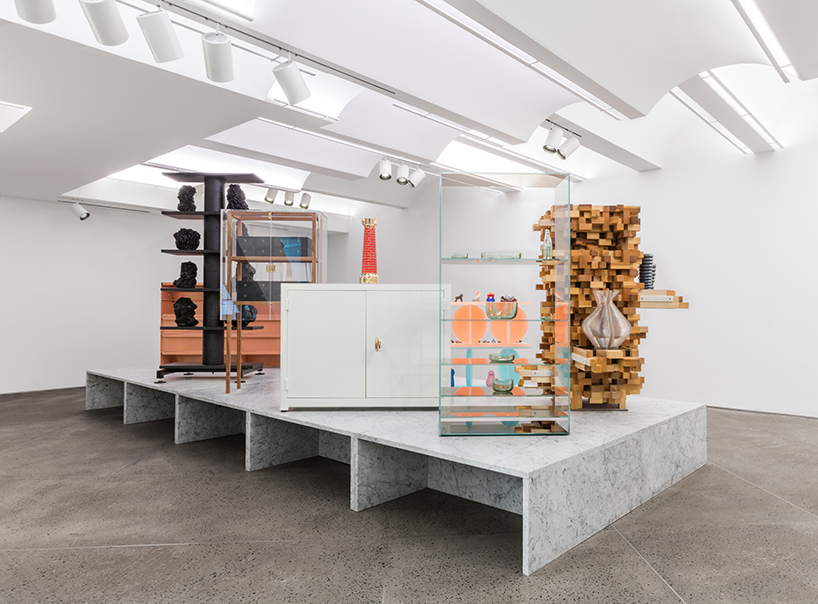 chamber-gallery-cabinets-and-curiosities-designboom-08