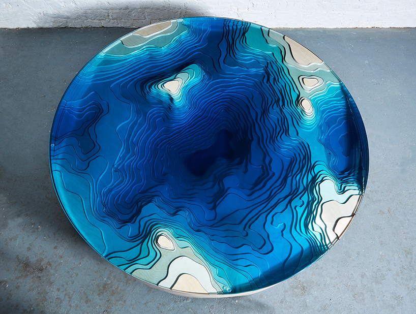 duffy-london-abyss-horizon-table-designboom-02