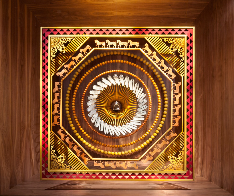 hermes-new-york-levi-van-veluw-window-installations-designboom-03