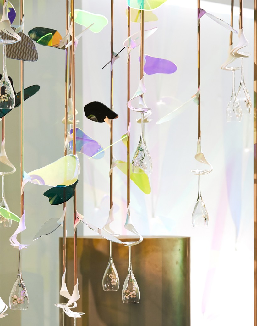 leden-perrier-jouet-london-design-festival-designboom02