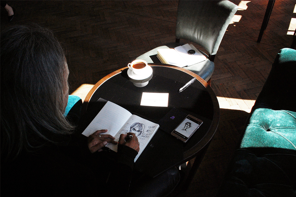 montblanc-augmented-paper-writing-designboom-002