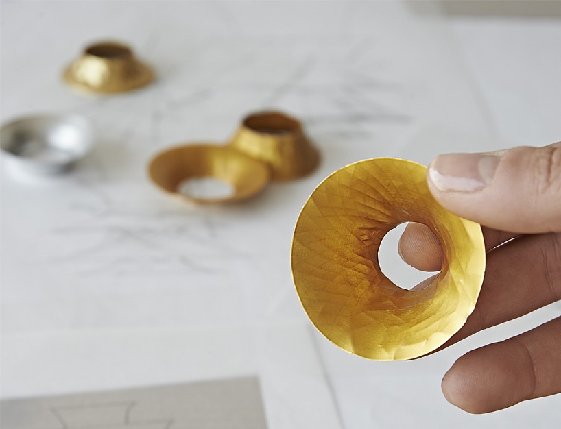 plumen-003-lightbulb-london-design-festival-designboom08