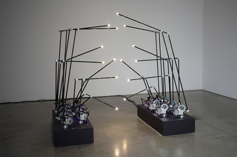 random-international-pace-gallery-new-york-on-the-body-designboom-01