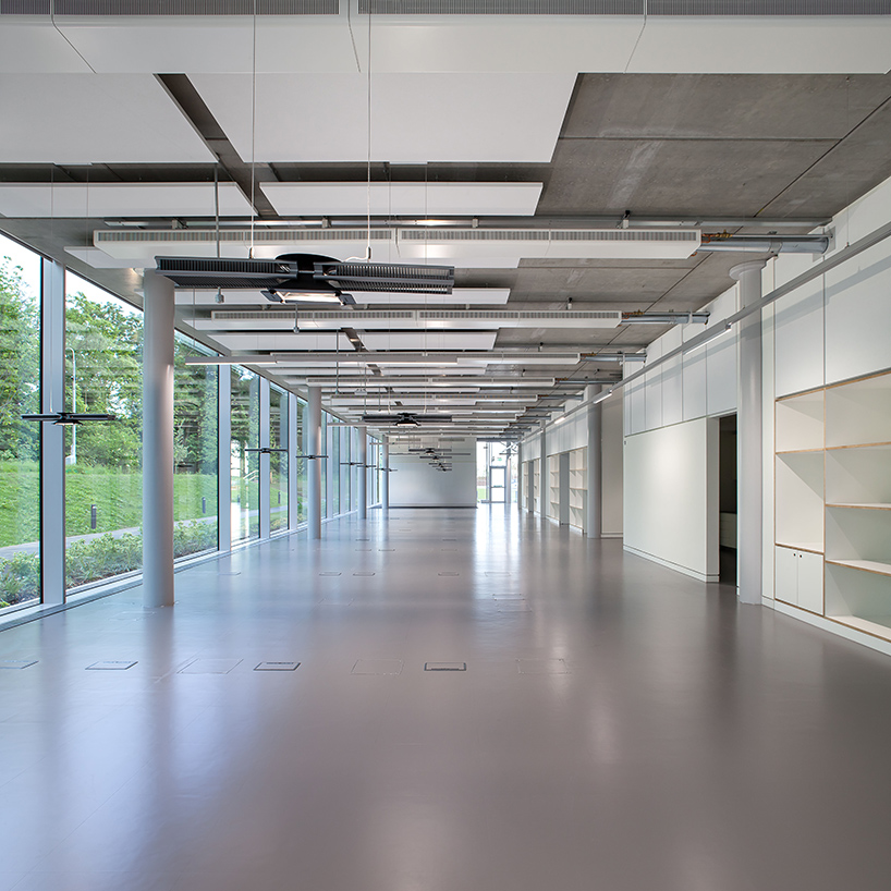 wilkinson-eyre-dyson-campus-research-and-development-malmesbury-designboom-02