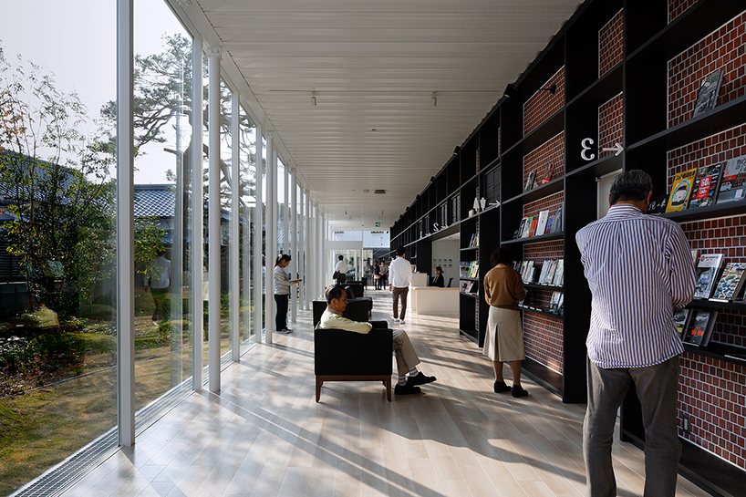 yamazaki-kentaro-design-workshop-sayanomoto-clinic-saga-shi-saga-japan-designboom-02