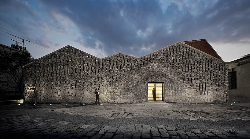archi-union-chi-she-exhibition-gallery-shanghai-china-designboom-01