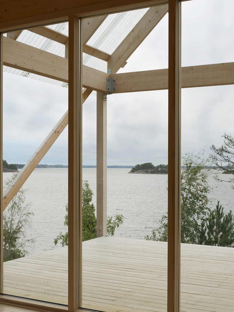 arrhov-frick-arkitektkontor-viggso-sweden-designboom-02