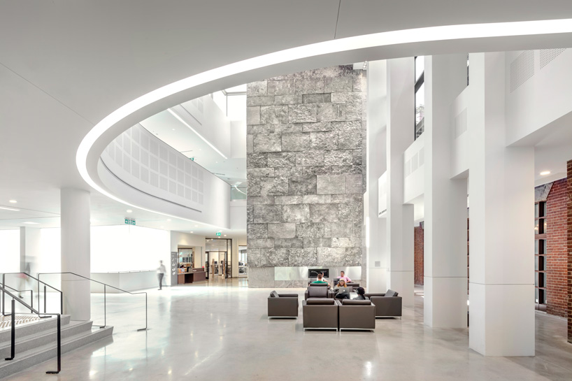 bh-architects-toronto-faculty-of-law-jackman-law-building-designboom-04