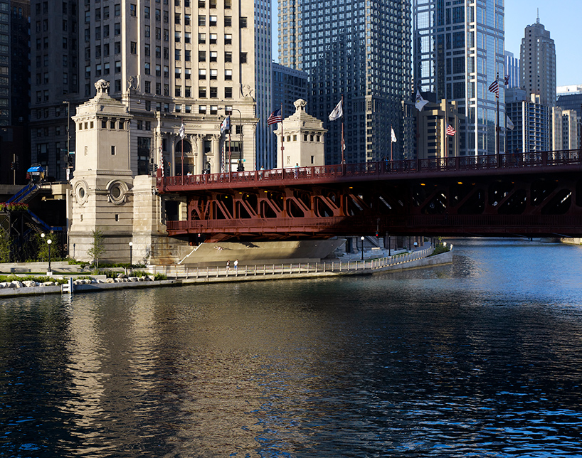chicago-riverwalk-phase-3-ross-barney-architects-sasaki-associates-designboom-02