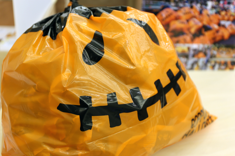 dentsu inc jack o lantern trash bags tokyo japan good design award designboom