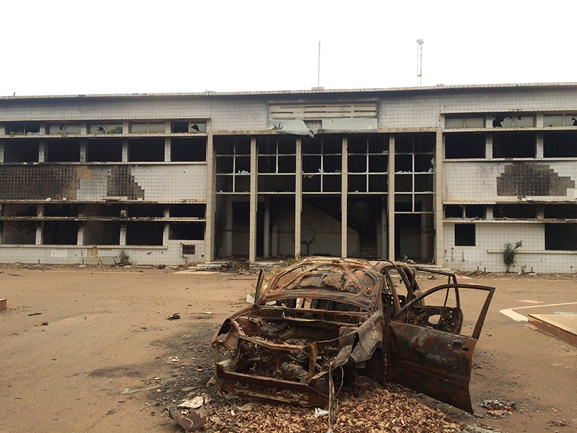 francis-kere-architecture-burkina-faso-national-assembly-designboom-10