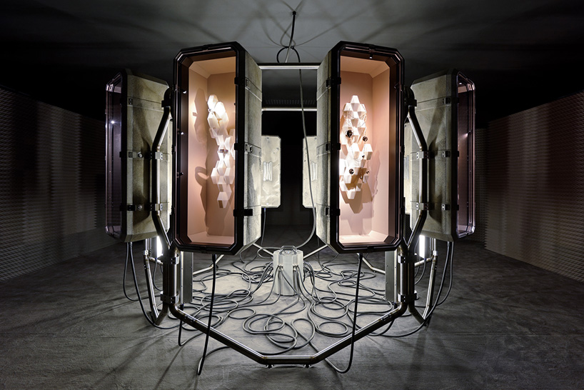 hbiv-continuum-hermes-pierre-hardy-didier-fiuza-faustino-designboom-03