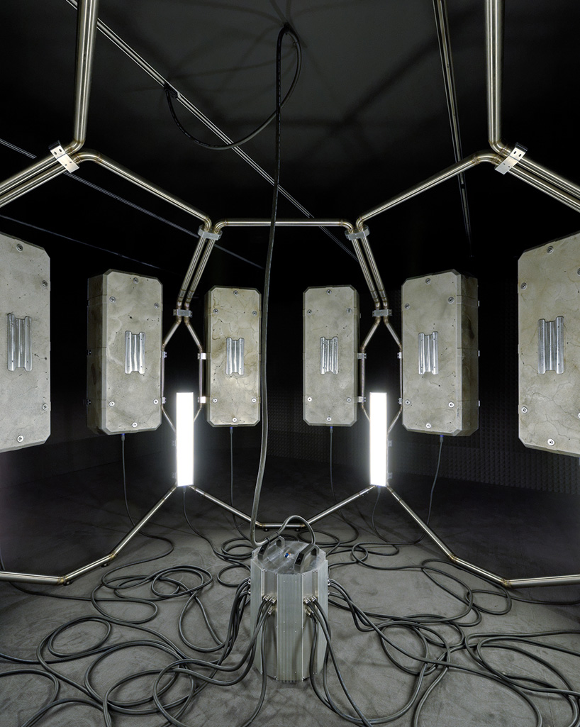 hbiv-continuum-hermes-pierre-hardy-didier-fiuza-faustino-designboom-03