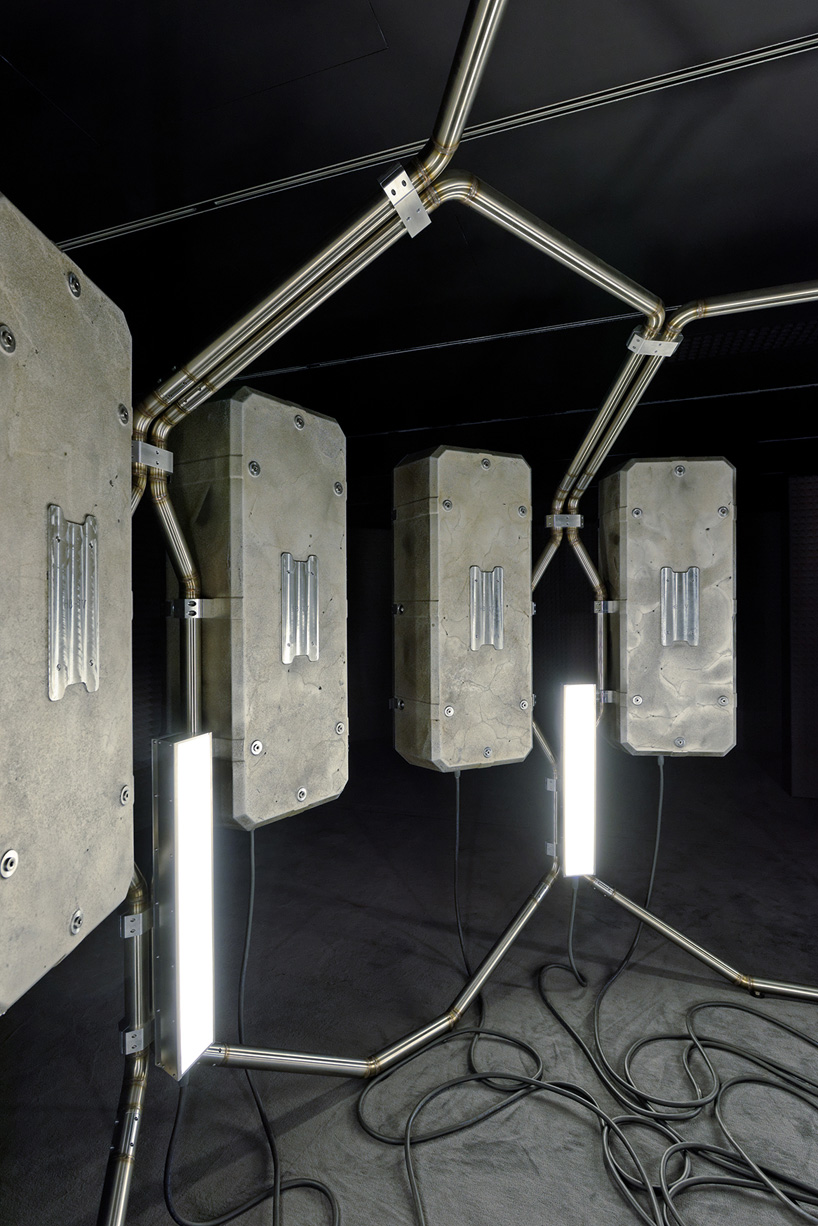 hbiv-continuum-hermes-pierre-hardy-didier-fiuza-faustino-designboom-03