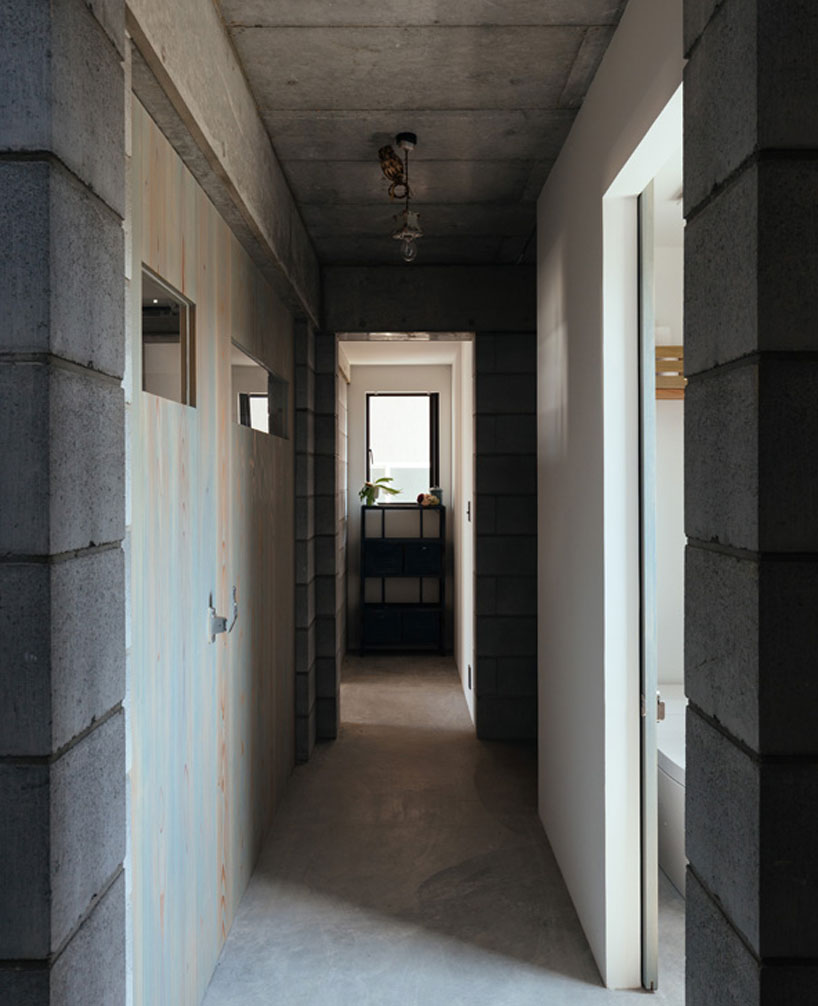 hiroyuki-shinozaki-and-associates-house-b-for-a-family-japan-designboom-03