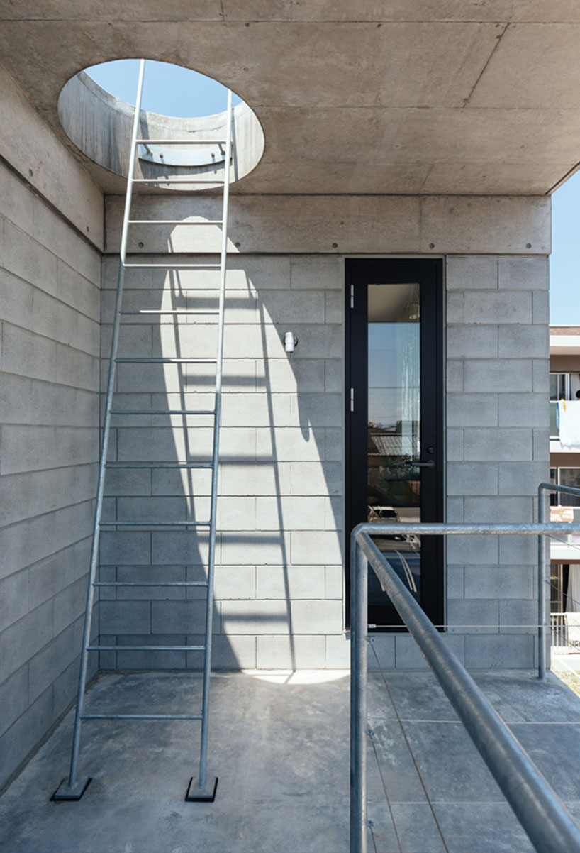 hiroyuki-shinozaki-and-associates-house-b-for-a-family-japan-designboom-03