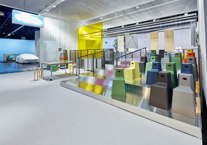 konstantin-chair-table-stool-tool-vitra-orgatec-2016-designboom02