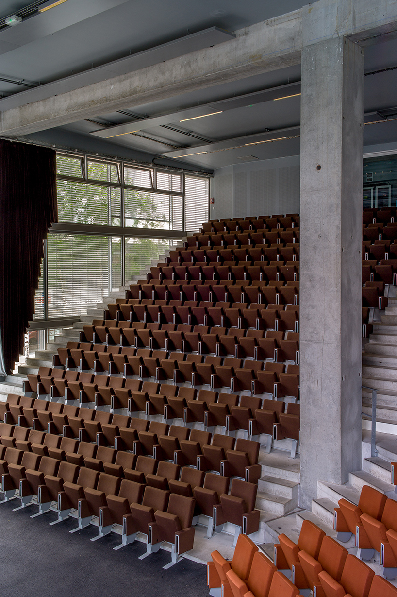 lisbon-architecture-triennale-lacaton-and-vassal-lifetime-achievement-award-designboom-02
