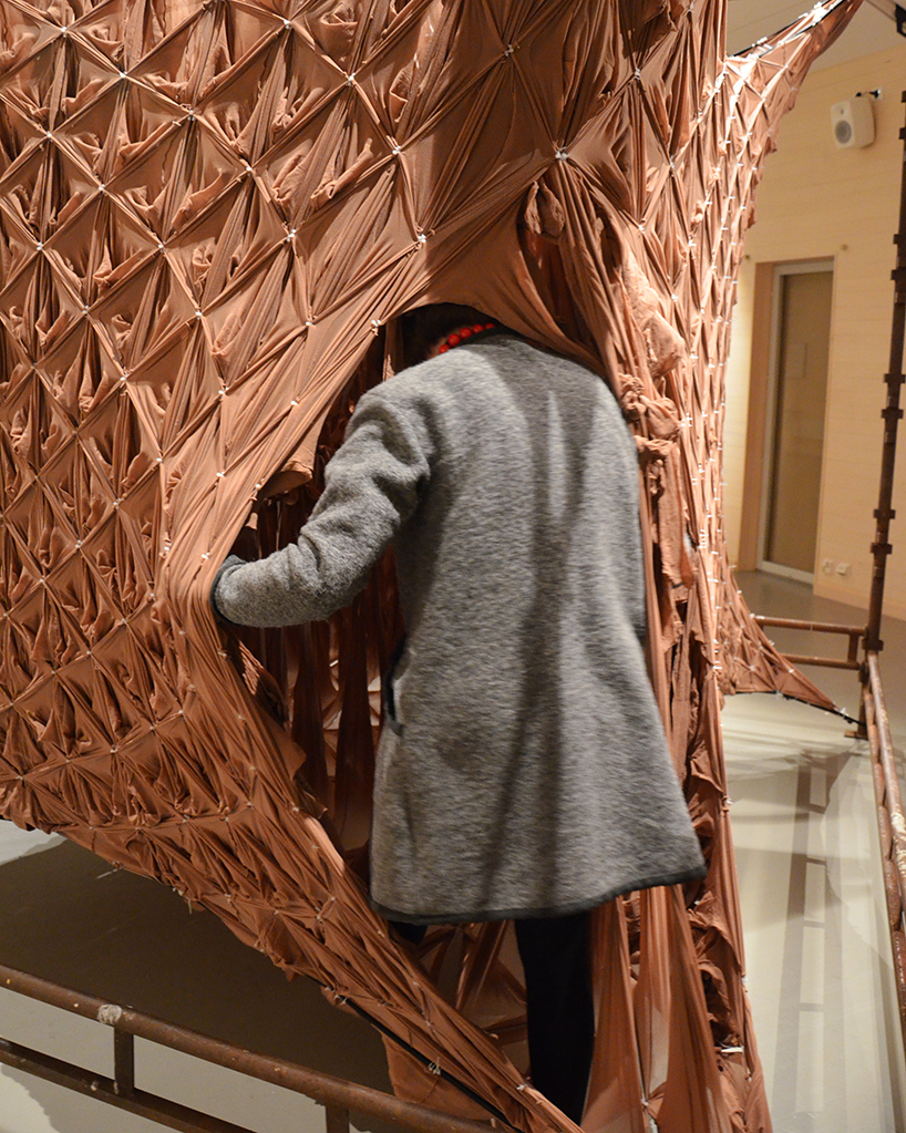 NEON skin installation