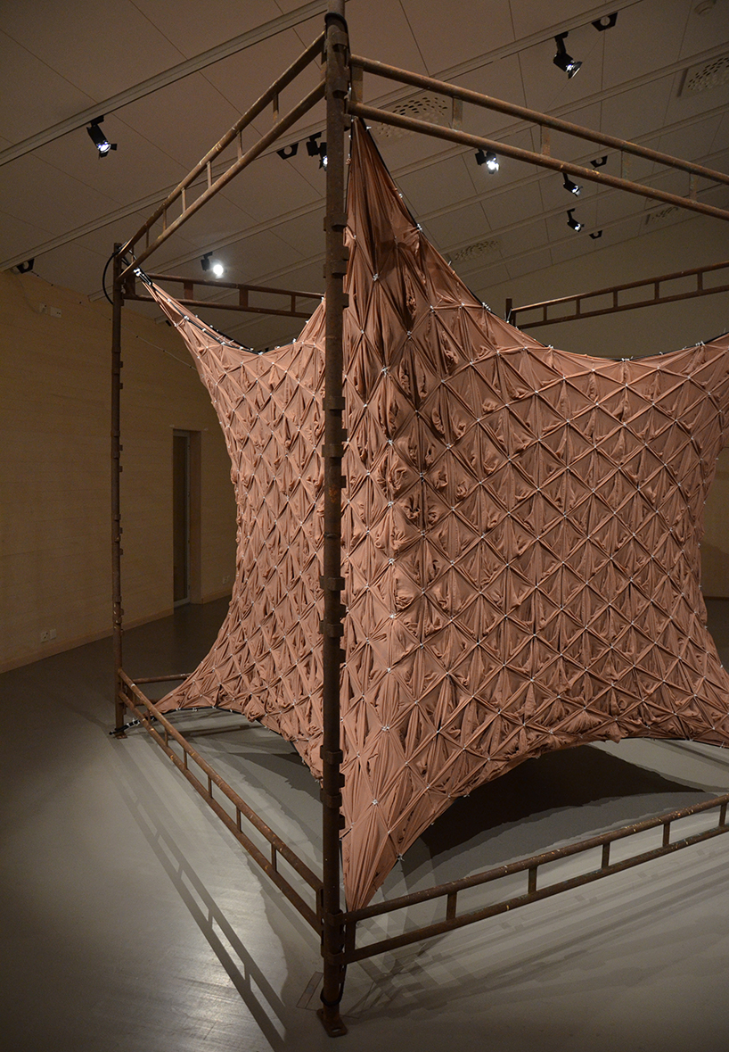 NEON skin installation