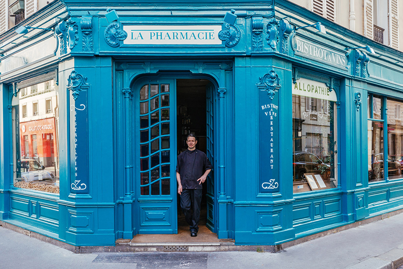 paris-re-tale-pixartprinting-shop-signs-sebastian-erras-designboom-02
