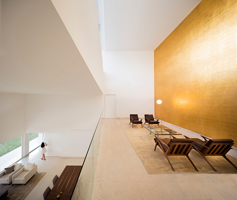 alberto-campo-baeza-domus-aurea-la-casa-del-sorteo-del-tex-de-monterrey-mexico-designboom-02
