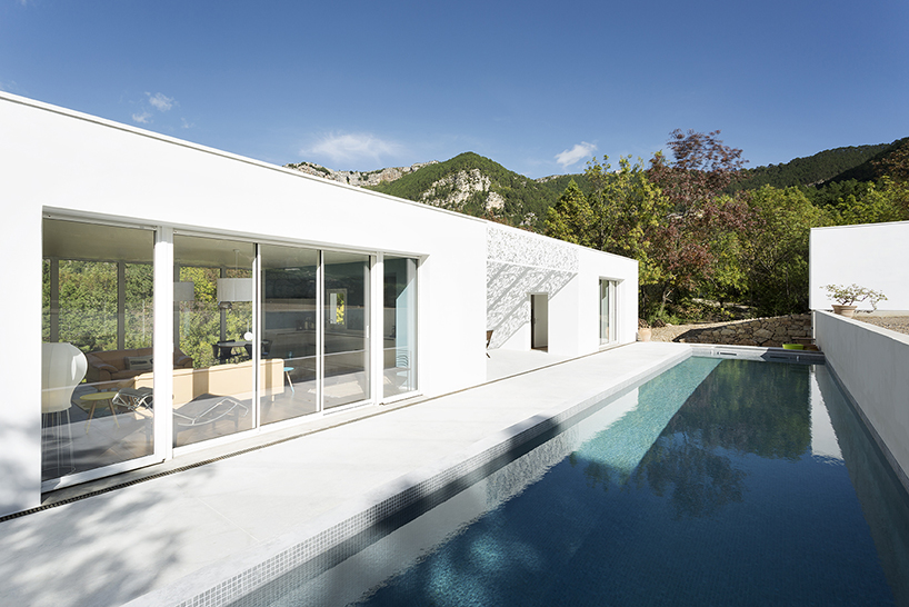 artelabo-architecture-french-house-designboom-02