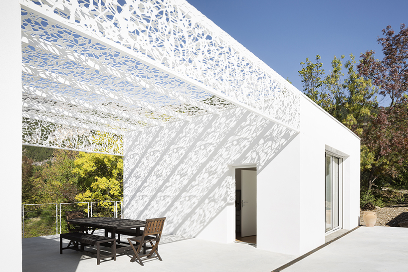artelabo-architecture-french-house-designboom-03
