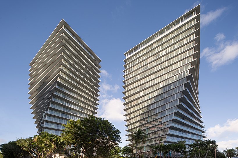 big-grove-at-grand-bay-twisting-towers-miami-bjarke-ingels-group-coconut-grove-designboom-02