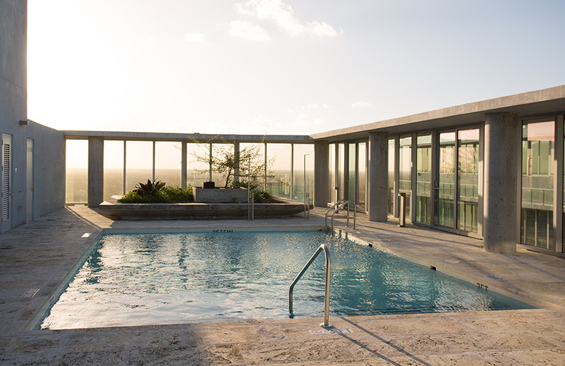 big-grove-at-grand-bay-twisting-towers-miami-bjarke-ingels-group-coconut-grove-designboom-02