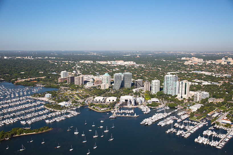 big-grove-at-grand-bay-twisting-towers-miami-bjarke-ingels-group-coconut-grove-designboom-02