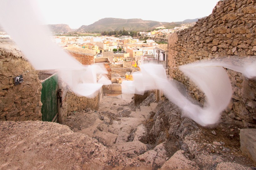 EPHEMERAL installation pier alessio rizzardi TCA think tank spain designboom 