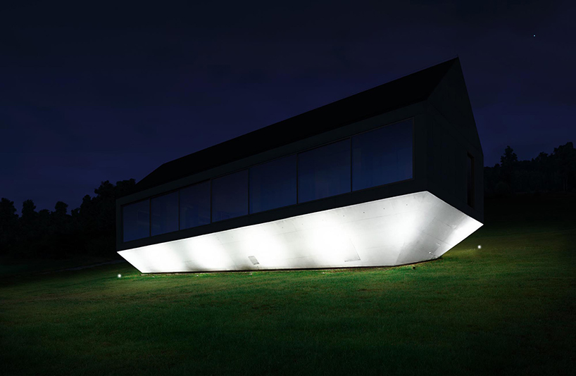 kwk-promes-koniecznys-ark-poland-completed-designboom-03