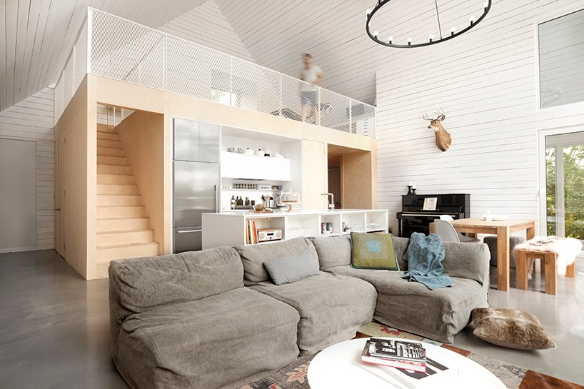 la shed architecture chalet de la plage designboom