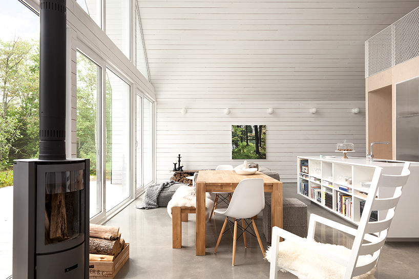 la shed architecture chalet de la plage designboom